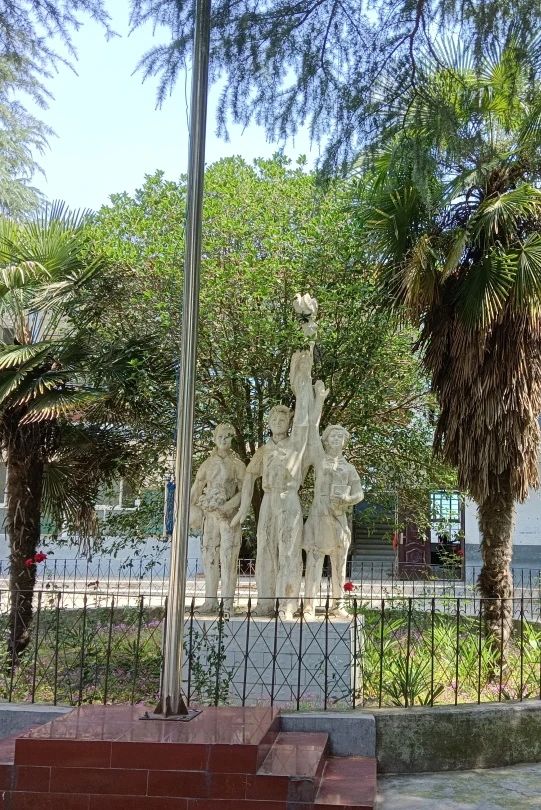 1692341413254613.jpg 1692341413254613.jpg